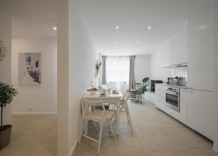 Spacieux Summer Getaway Ideal For 6