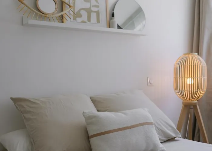 Spacieux Summer Getaway Ideal For 6 * Nice
