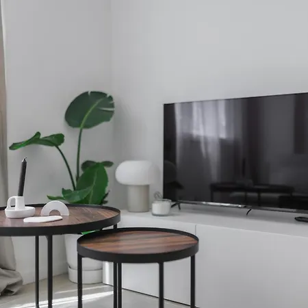 Spacieux Summer Getaway Ideal For 6 Appartement *